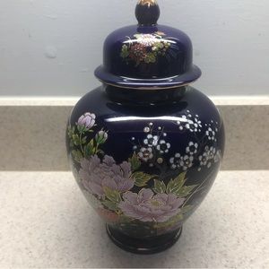 VintageKutani CobaltBlueFloral GingerJar With Lid